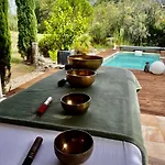 Independante Au Calme, Petit-dejeuner Inclus לינה וארוחת בוקר 3*