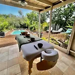 Independante Au Calme, Petit-dejeuner Inclus 3* Arthes